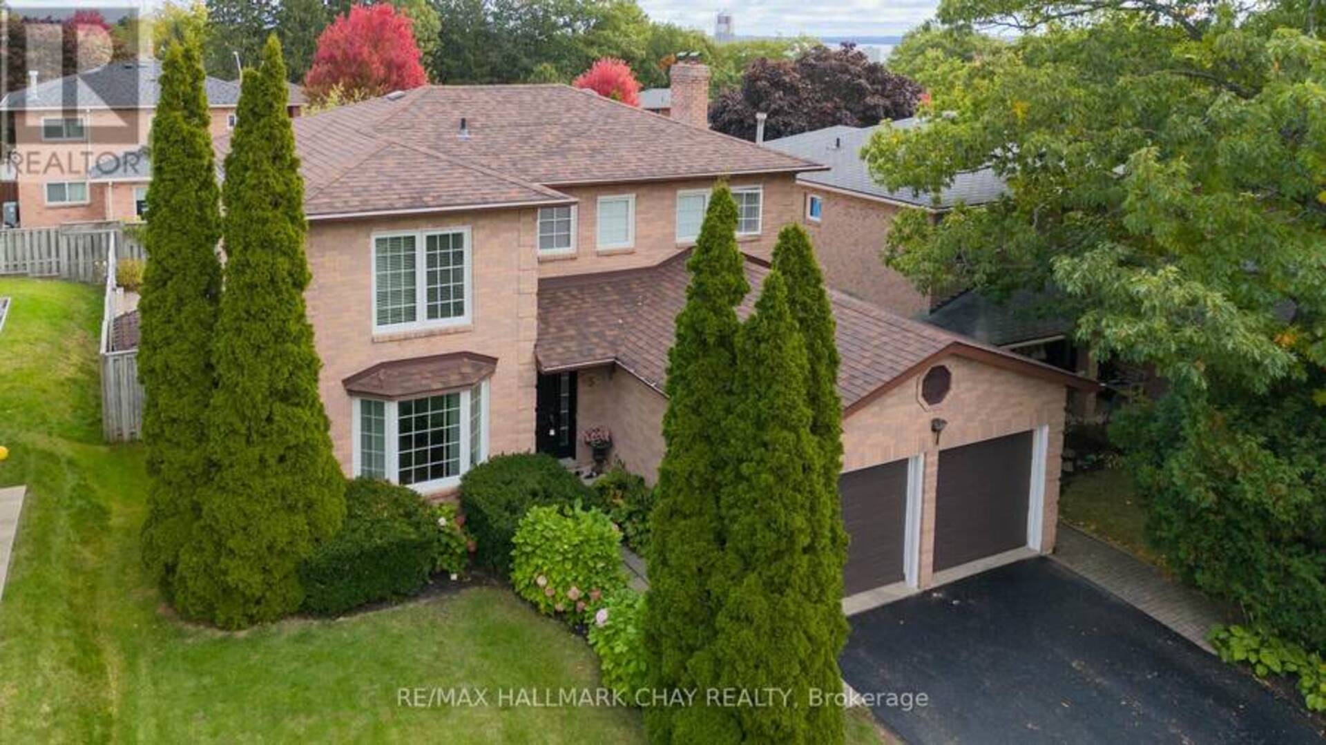 25 KEATS DRIVE Barrie