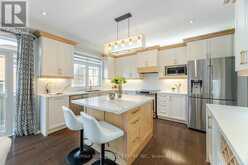 119 HOEY CRESCENT Oakville