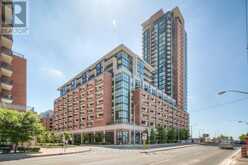 422 - 830 LAWRENCE AVENUE Toronto