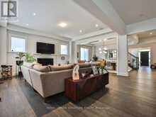 2302 HYACINTH CRESCENT Oakville 