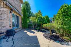 5183 DRYDEN AVENUE Burlington 