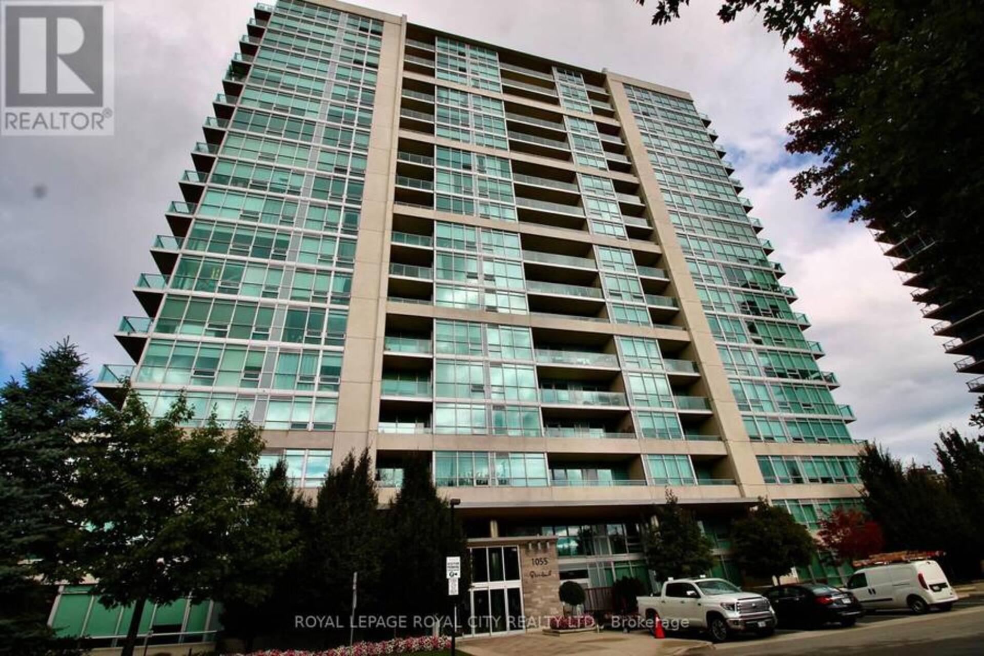 810 - 1055 SOUTHDOWN ROAD Mississauga 