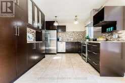 4 NANTUCKET CRESCENT Brampton 