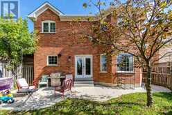 136 VAN SCOTT DRIVE Brampton 