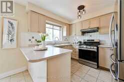 138 - 2 SIR LOU DRIVE Brampton 