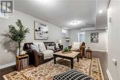 2 AQUASANTA CRESCENT Hamilton 