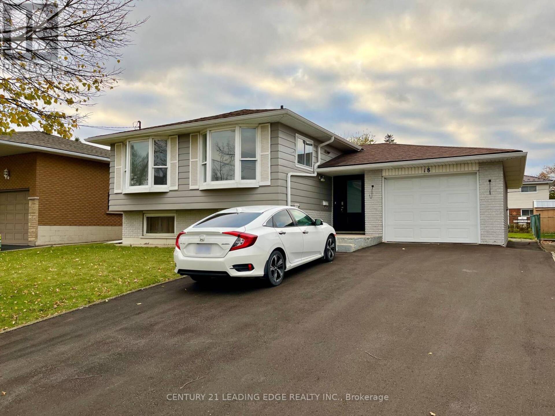 MAIN - 18 CALEDON AVENUE Hamilton