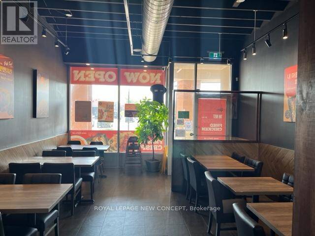 111 - 14800 YONGE STREET Aurora  Ontario