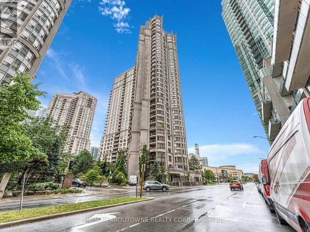 1223 - 3888 DUKE OF YORK BOULEVARD Mississauga  Ontario