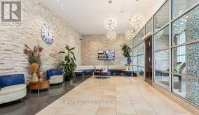 2502 - 3939 DUKE OF YORK BOULEVARD Mississauga 