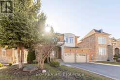 11 CAIRNBURG DRIVE Brampton 