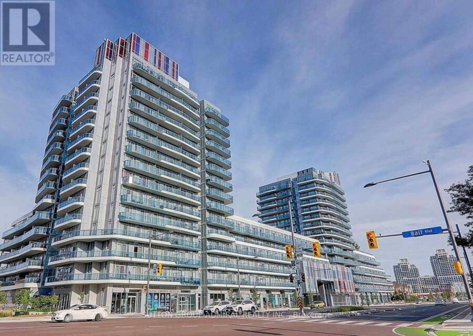 1005 - 9471 YONGE STREET Richmond Hill 