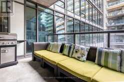 229 - 560 KING STREET W Toronto 