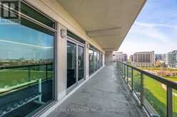 512 - 1030 SHEPPARD AVENUE W Toronto 