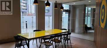 707 - 75 QUEENS WHARF ROAD Toronto 