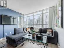 1302 - 215 FORT YORK BOULEVARD Toronto 