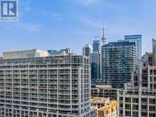 1302 - 215 FORT YORK BOULEVARD Toronto 