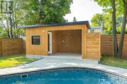 30 KELLYTHORNE DRIVE Toronto 