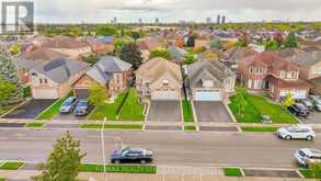 54 SUMMERFIELD CRESCENT Brampton 