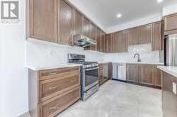 153 WINDFIELDS FARM DRIVE Oshawa 