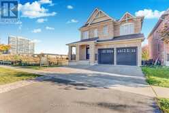 153 WINDFIELDS FARM DRIVE Oshawa 