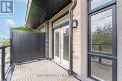 9 - 3 BOND CRESCENT Richmond Hill 