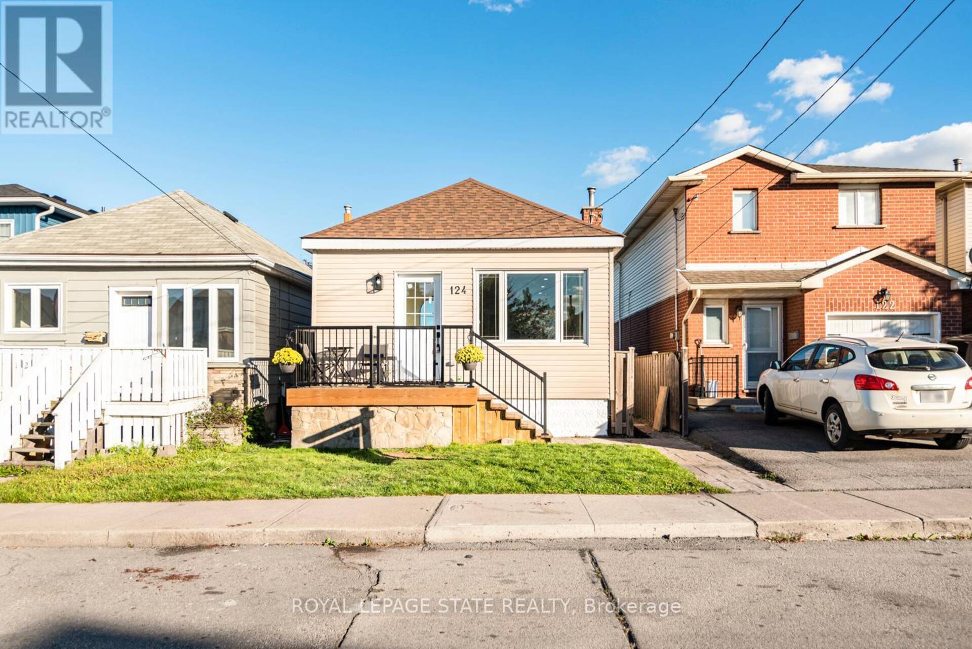 124 HARMONY AVENUE Hamilton 