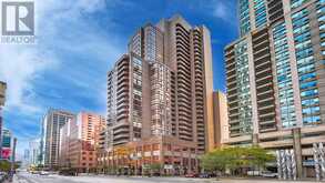 1608 - 736 BAY STREET Toronto