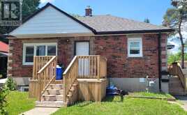 UPPER - 206 INNISFIL STREET Barrie 