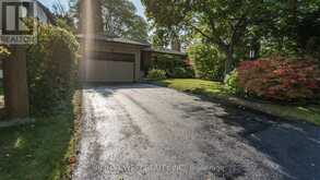 3 HUMBER RIDGE DRIVE Toronto 