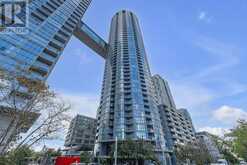 PH10 - 21 ICEBOAT TERRACE Toronto