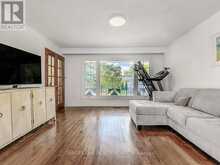 205 PINEWAY BOULEVARD Toronto 