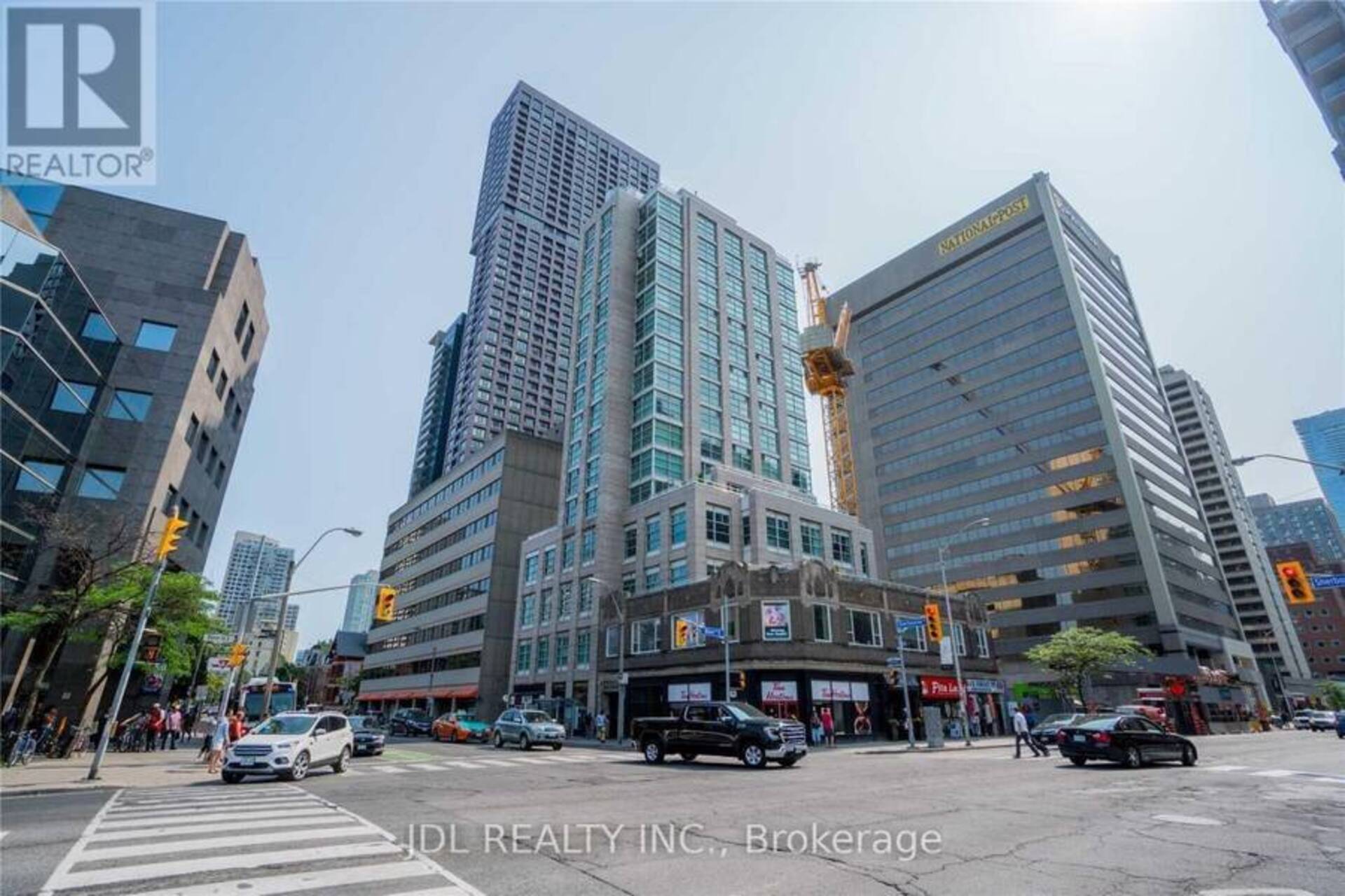 601ROOM - 409 BLOOR STREET E Toronto 