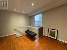 11 - 350 GERRARD STREET E Toronto 