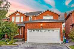 17 SWANAGE DRIVE Vaughan 