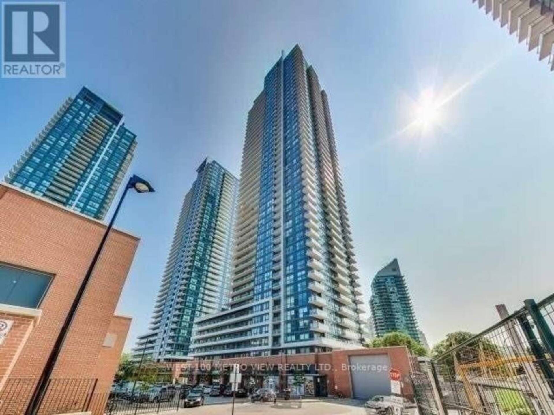 4505 - 2212 LAKE SHORE BOULEVARD W Toronto 