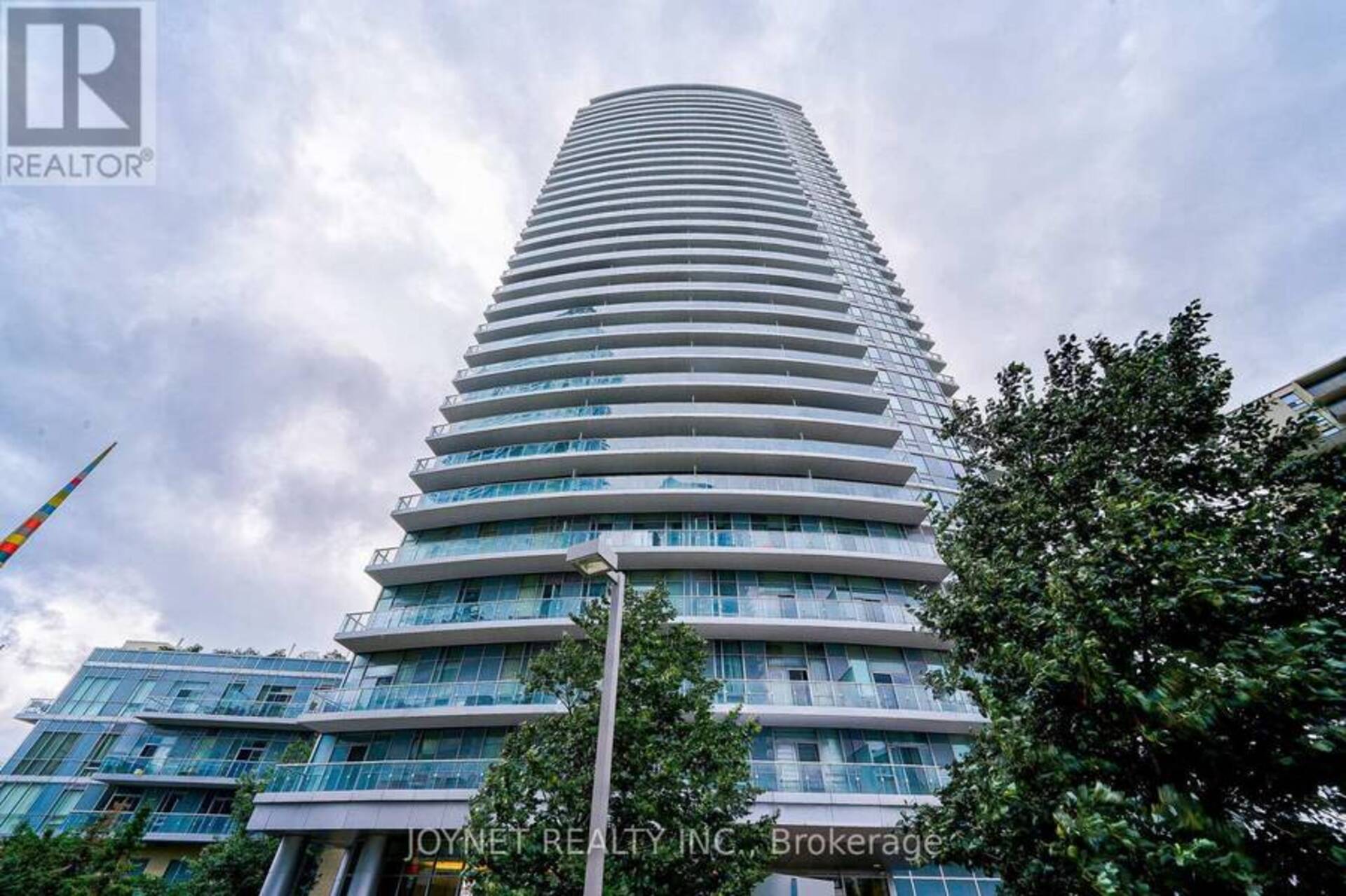 2105 - 70 FOREST MANOR ROAD Toronto 