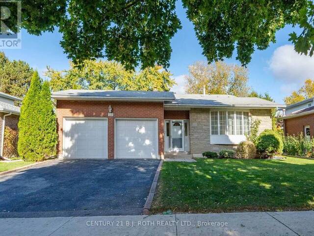 26 STUBBSWOOD SQUARE Toronto  Ontario