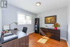 404 CLAIRCREST AVENUE Mississauga 