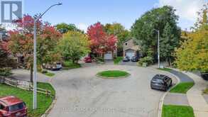 10 SHELBOURNE COURT Brampton 