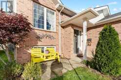 283 OAKCREST AVENUE Welland