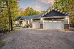 1402 FLOS ROAD 8 E Springwater