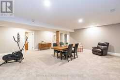 1402 FLOS ROAD 8 E Springwater