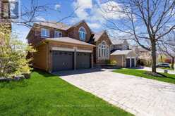 1182 LINDENROCK DRIVE Oakville