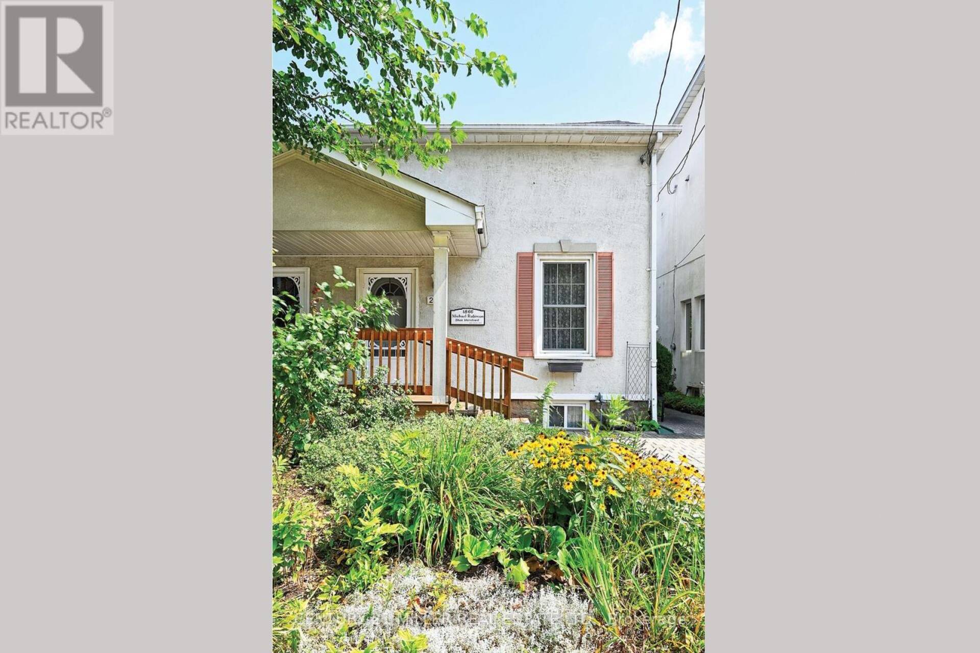 268 ROBINSON STREET Oakville