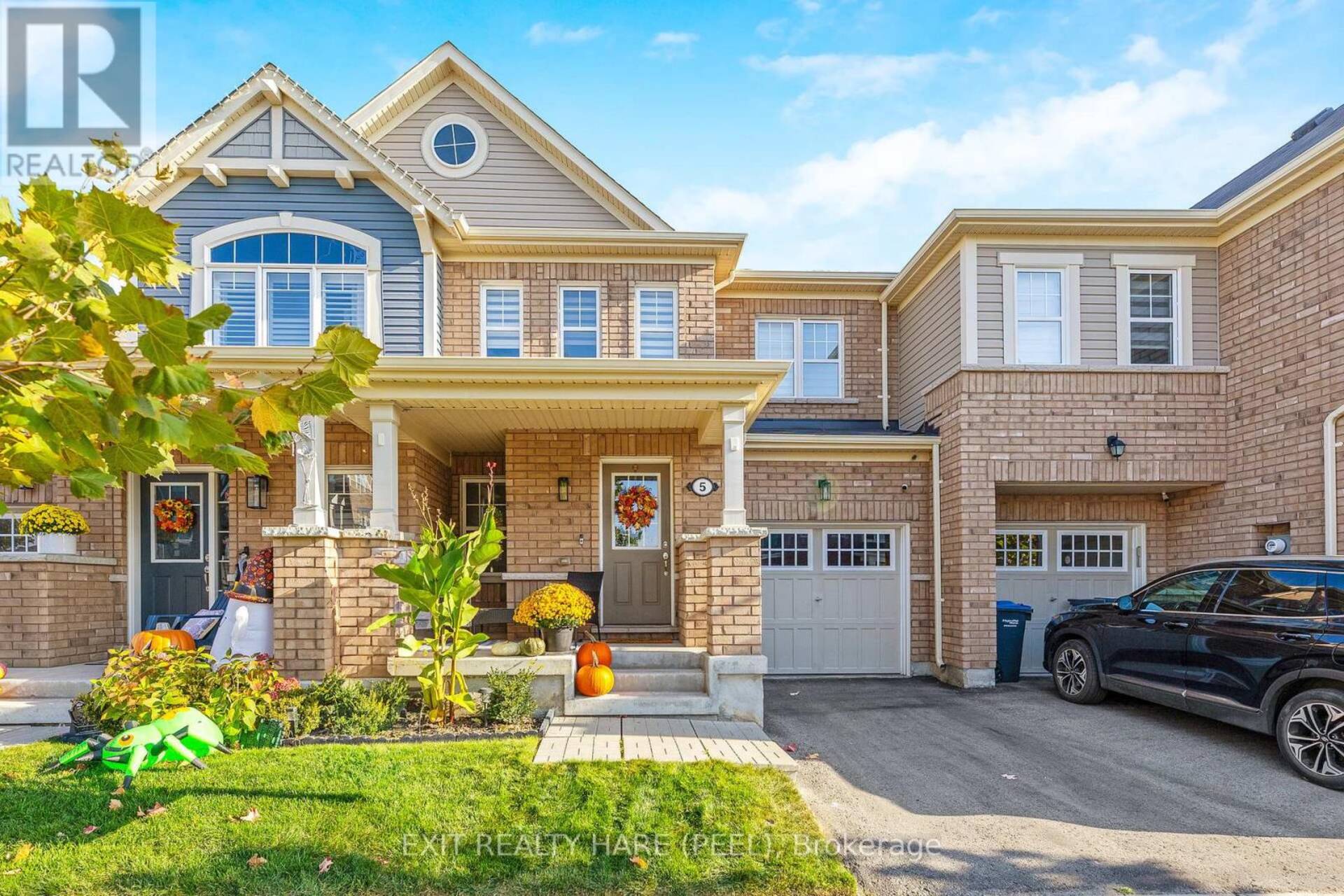 5 QUASAR STREET Brampton 