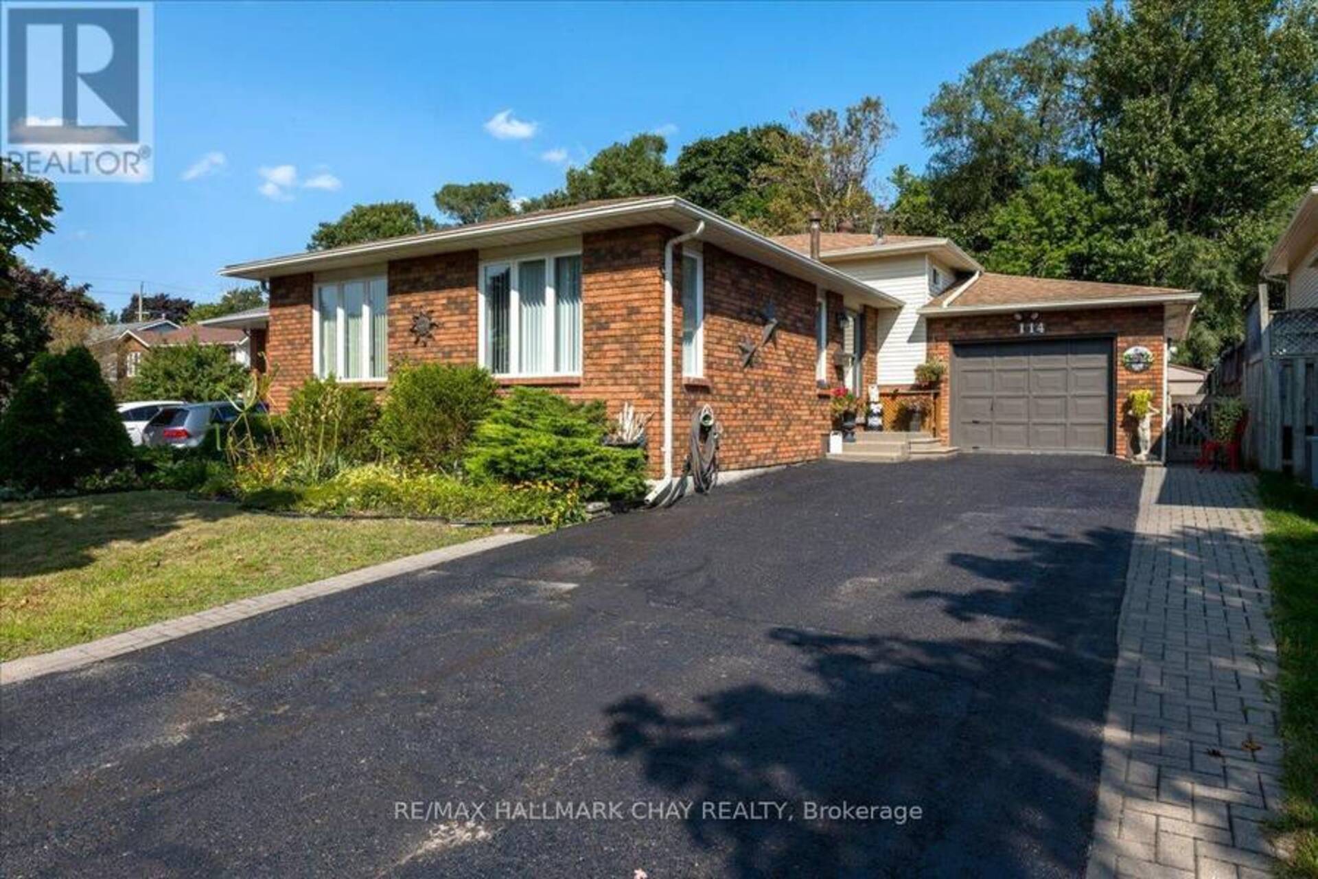 114 CHIEFTAIN CRESCENT Barrie