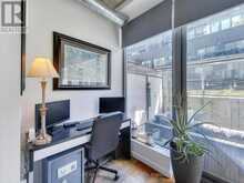 302 - 32 TROLLEY CRESCENT Toronto 