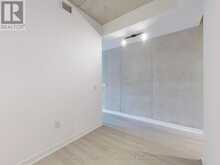 420 - 195 MCCAUL STREET Toronto 