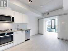 420 - 195 MCCAUL STREET Toronto 